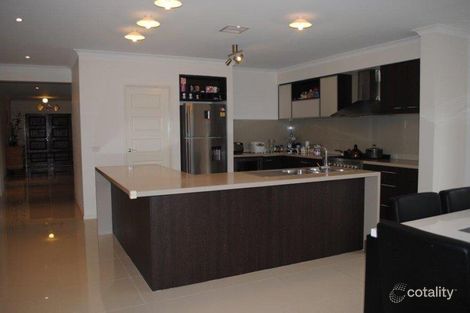 Property photo of 28 Aegean Link Point Cook VIC 3030