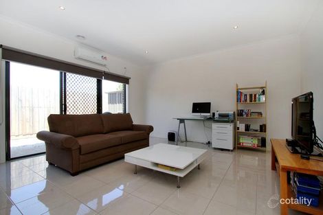 Property photo of 2/1 Titus Court Reservoir VIC 3073