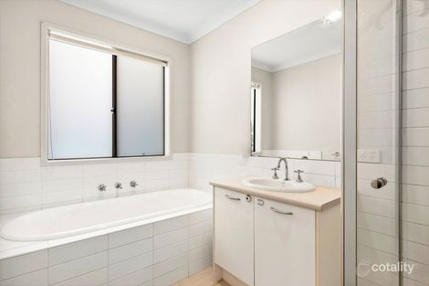 Property photo of 26 Moorhen Drive Lara VIC 3212