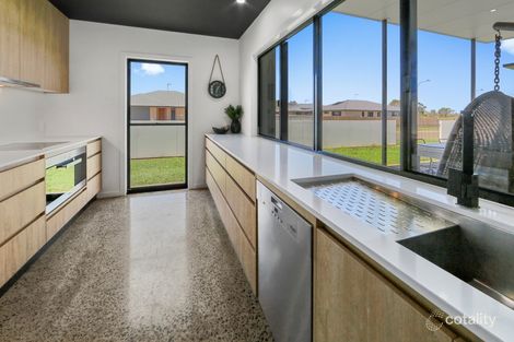 Property photo of 30 Palermo Avenue Ashfield QLD 4670