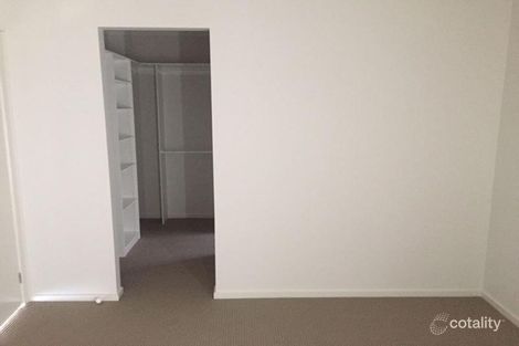 Property photo of 20 Brolin Terrace Cranbourne North VIC 3977