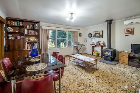 Property photo of 9 Menin Road Monbulk VIC 3793