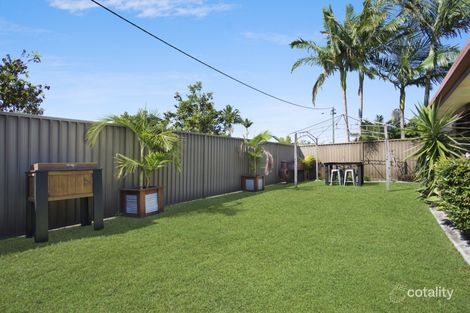1/9 Logan Ave, Miami, QLD 4220