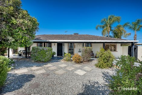 Property photo of 2 Yera Place Wanneroo WA 6065