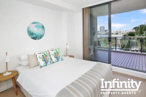 Property photo of 6/27 Bennelong Parkway Wentworth Point NSW 2127