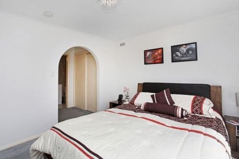 Property photo of 14 Snaefell Crescent Gladstone Park VIC 3043