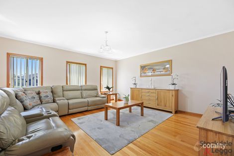 Property photo of 23 Colli Drive Newborough VIC 3825