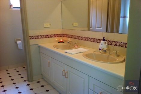 Property photo of 8 Wilson Avenue Black Forest SA 5035