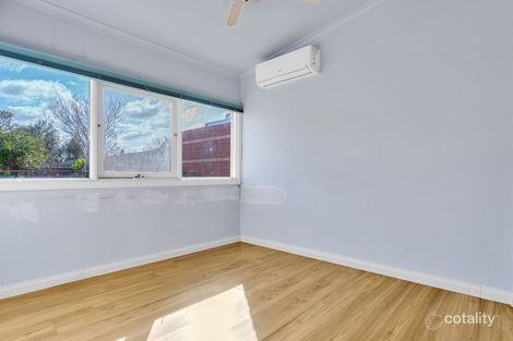 Property photo of 9 College Road Werribee VIC 3030