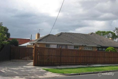 1 Parton Ct, Carnegie, VIC 3163