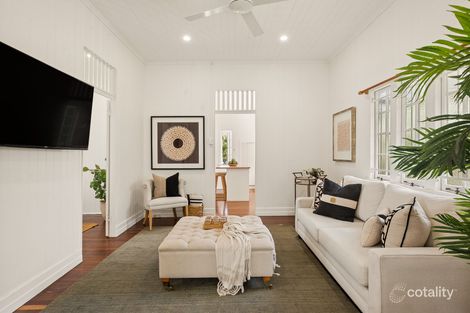 Property photo of 11 Eric Road Holland Park QLD 4121