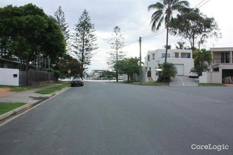 Property photo of 2/30 Birt Avenue Surfers Paradise QLD 4217
