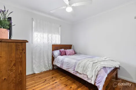 Property photo of 14 Greengables Road Oakhurst QLD 4650