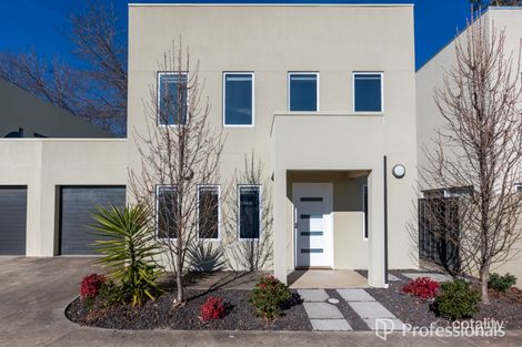 Property photo of 2/76 Charles Street Wodonga VIC 3690