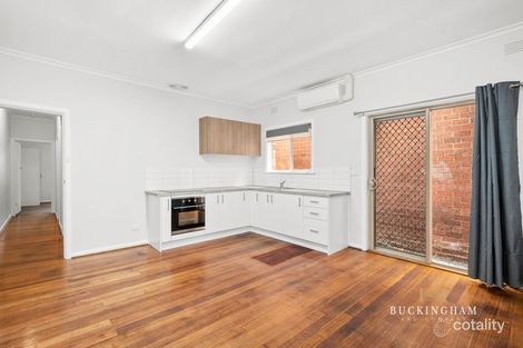 8 Hopkins St, Greensborough, VIC 3088