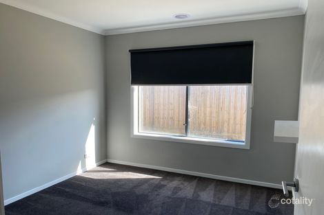 Property photo of 11 Fragrant Drive Lara VIC 3212