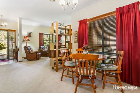 Property photo of 6 Tanami Court Narre Warren South VIC 3805