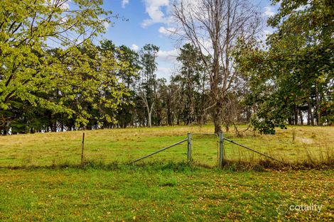 Property photo of 42 Casey Close Sutton NSW 2620