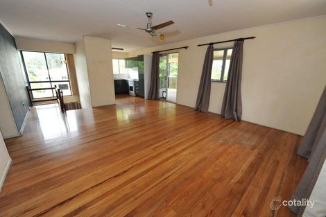Property photo of 8 Lassie Street Oxley QLD 4075