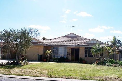 5 Brookland Cres, Marangaroo, WA 6064