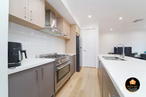 Property photo of 10 Hutton Street Deanside VIC 3336