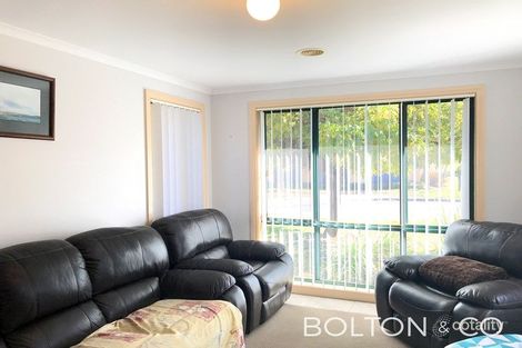 Property photo of 1 Kangaroo Close Nicholls ACT 2913
