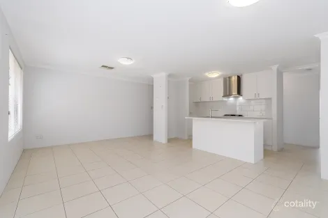 Property photo of 11 Engle Close Maddington WA 6109