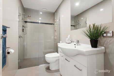 Property photo of 2/19 Lillimur Road Ormond VIC 3204