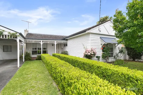 1/2 Sunburst St, Oakleigh East, VIC 3166