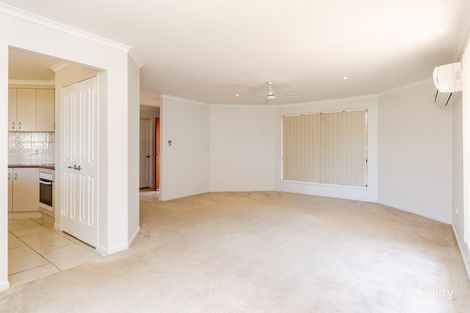 Property photo of 6 Hill View Place New Auckland QLD 4680