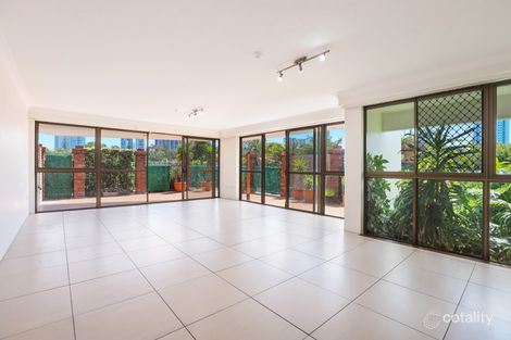 1/18 Commodore Dr, Surfers Paradise, QLD 4217