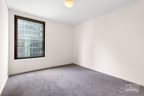 Property photo of 2202/163 City Road Southbank VIC 3006