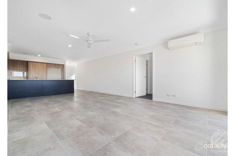 Property photo of 83 Promenade Circuit Rothwell QLD 4022