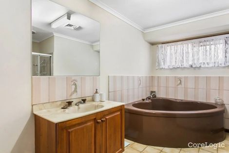 Property photo of 8 Canterbury Street Cranbourne VIC 3977