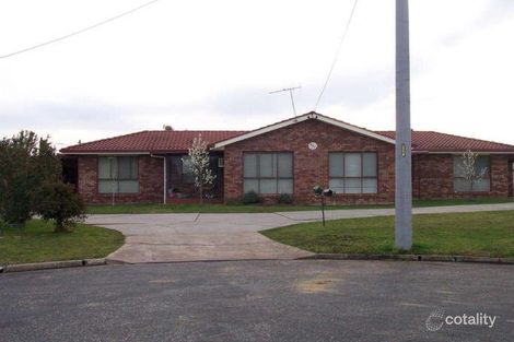 1/331 Christopher Ct, Lavington, NSW 2641