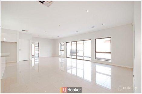 Property photo of 8 Durong Street Crace ACT 2911