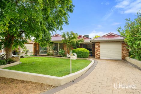 15 Alarmon Cres, Dunlop, ACT 2615