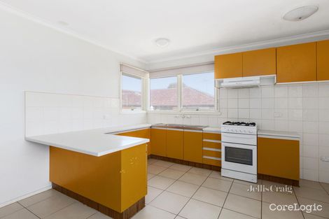 Property photo of 40 Solomon Street Mount Waverley VIC 3149