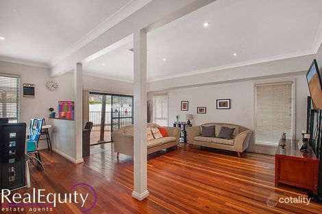 Property photo of 41 Yachtsman Drive Chipping Norton NSW 2170