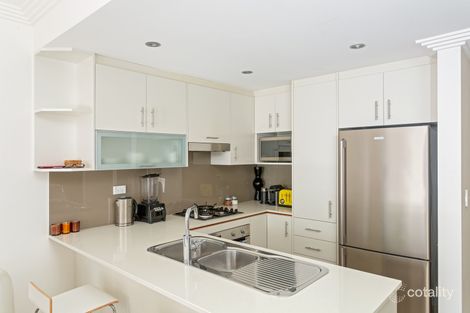 Property photo of 2/31-33 Sturdee Parade Dee Why NSW 2099