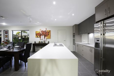 Property photo of 17 Argos Street Ooralea QLD 4740