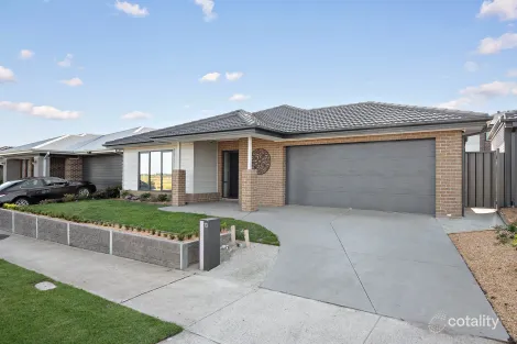 13 Chrysalis Cres, Clyde, VIC 3978