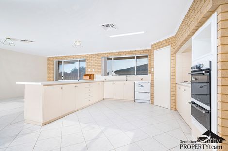 Property photo of 12 Auger Green Wandina WA 6530