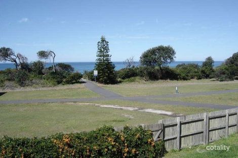 Property photo of 36 Chepana Street Lake Cathie NSW 2445