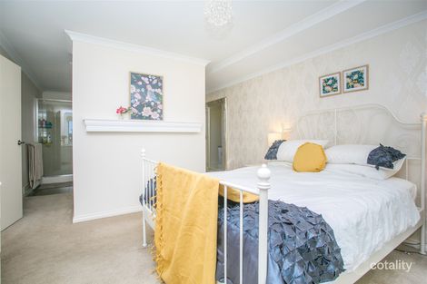 Property photo of 18 Sirocco Promenade Dayton WA 6055