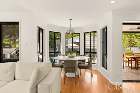 Property photo of 12 Bernarra Street The Gap QLD 4061