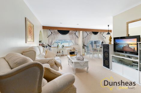 Property photo of 5 Angus Place St Andrews NSW 2566