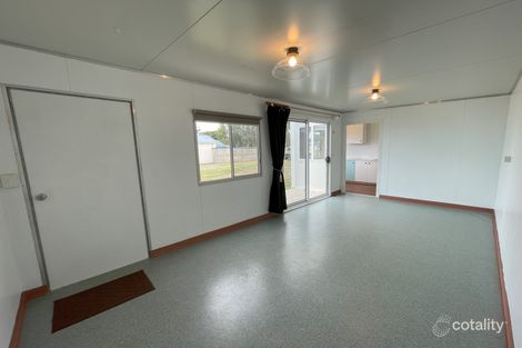 Property photo of 16 Main Road Seaspray VIC 3851