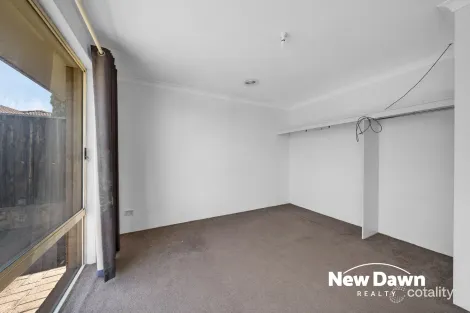 Property photo of 33 Everard Avenue Ellenbrook WA 6069