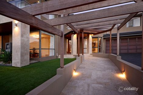 Property photo of 32 Killarney Heights Kallaroo WA 6025